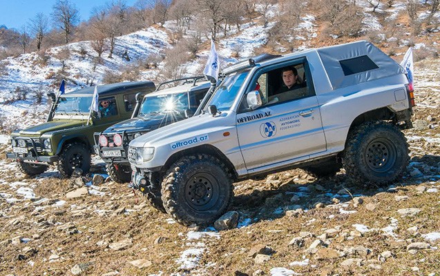 İki nazir Hollivud ulduzu ilə yürüşdə -  Fotolar