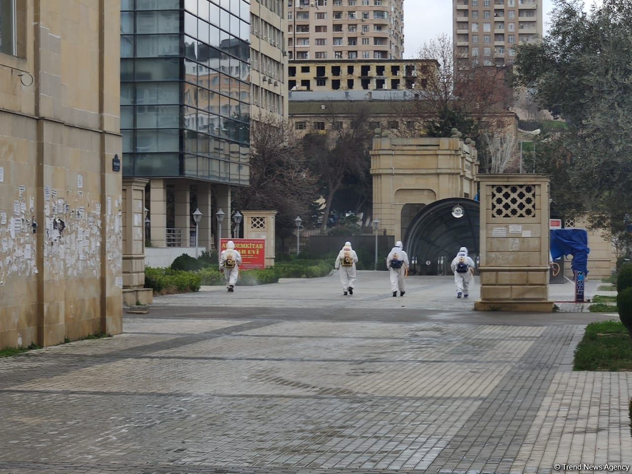 Улицы Баку в очередной раз были продезинфицированы (ФОТО) - Gallery Image