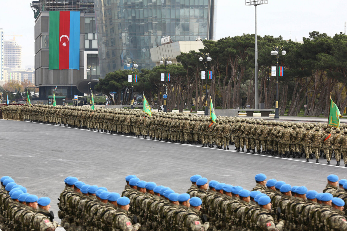 Парад в честь Победы Азербайджана в Отечественной войне 